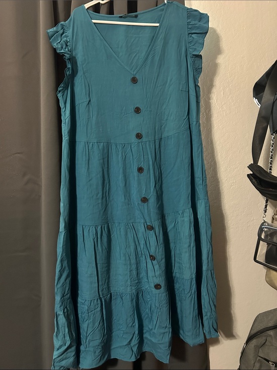 BloomChic Dresses & Skirts - BloomChic Teal Button-Front Tiered Dress